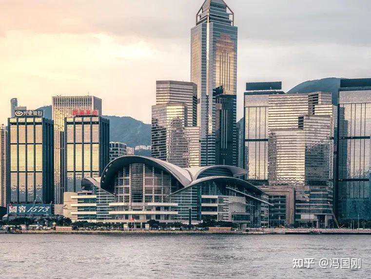 怎么移民到欧洲（欧洲经济低迷，为何德国经济却能强劲发展?）